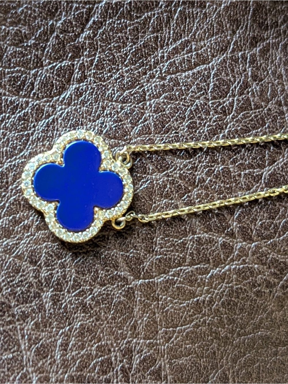 Gold Necklace with purple Clover Pendant and Crystal Border